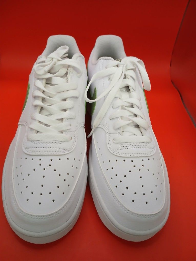 Nike FD0781-100 SZ 10.5