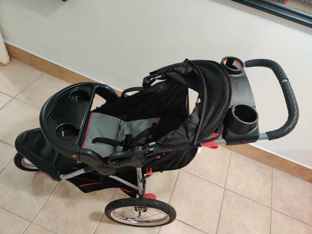 Baby Trend Expedition Jogging Stroller