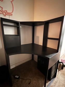 IKEA MICKE Corner Workstation