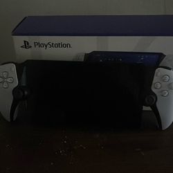 Play station portal