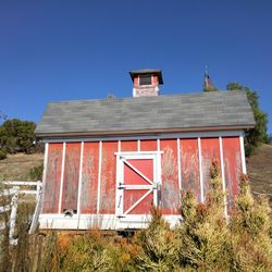 A Steel Frame Barn Shed