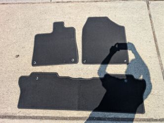 Honda Pilot 2022 Dark Gray Car Floor Mats Set of 3
