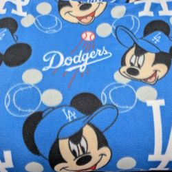 Dodgers Mickey Fleece Material  70Ft