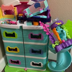 Gabby a doll house