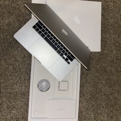 2024 MacBook Air (M3)