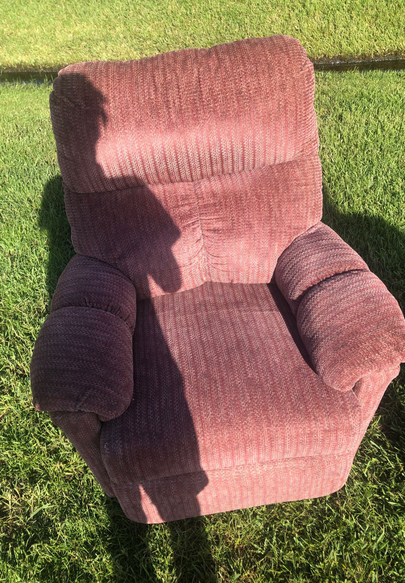 lounge chair recliner will help load