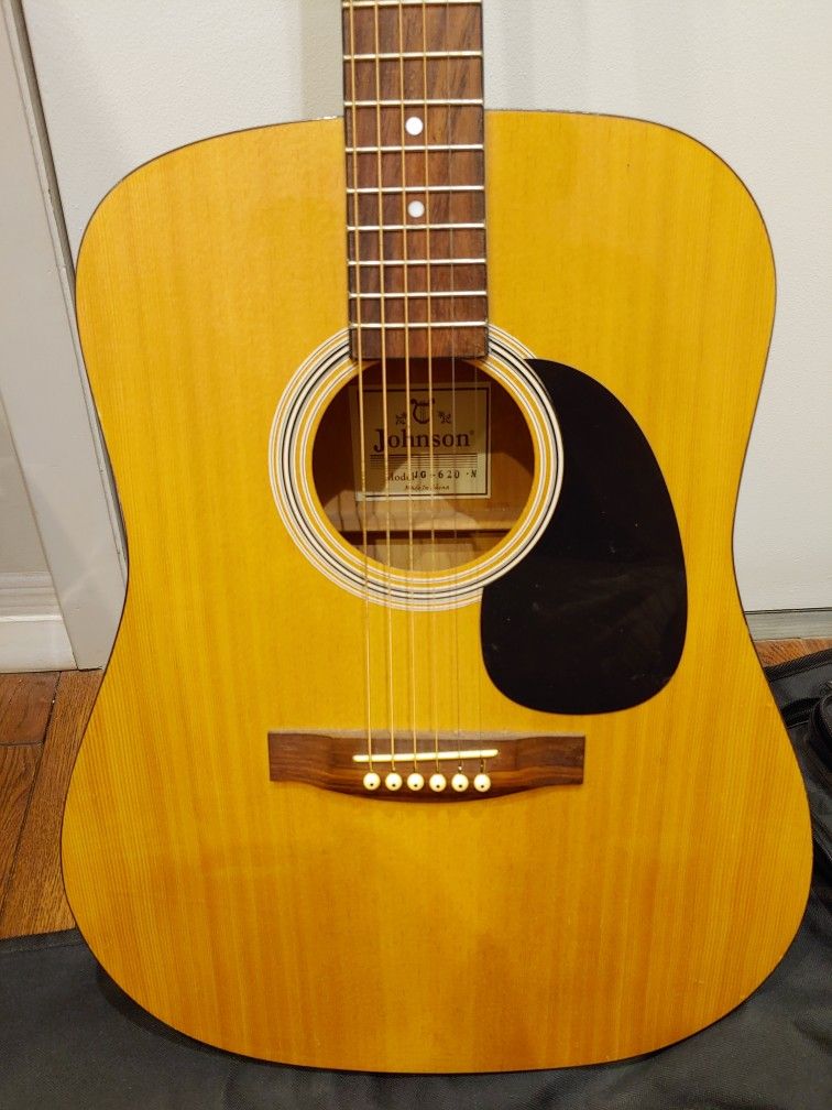 Beginner guitar - Thompson JG-620N