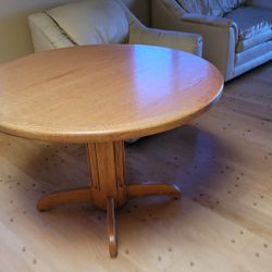 42" Oak Kitchen Table