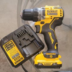 12v Dewalt  Drill With Battery & Charger 