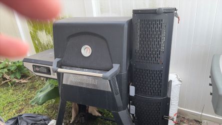 Masterbuilt gravity series 560 smart charcoal, grill & smoker - wi-Fi/Bluetooth