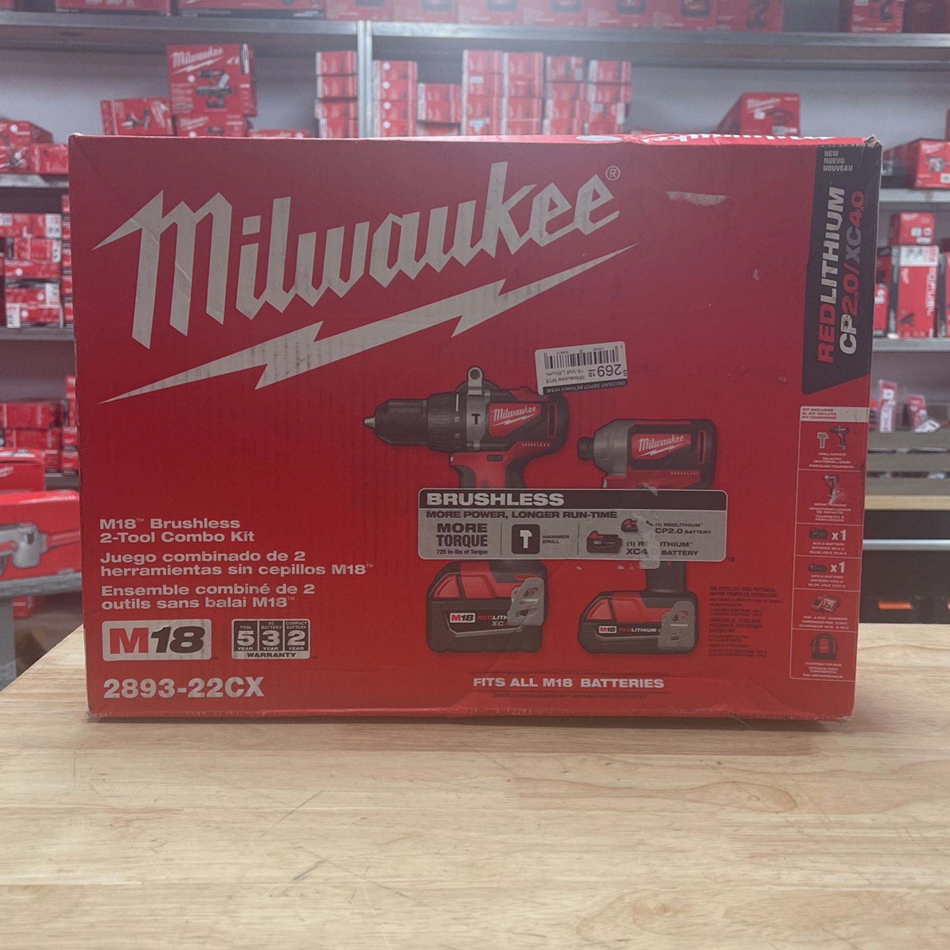 Milwaukee M18 18V Lithium-Ion Brushless Cordless Hammer Drill/Impact Combo Kit (2-Tool) with 2 Batteries, Charger and Bag