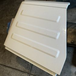 Jeep Freedom Panel JL (passenger Side) 