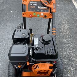 3600 PSI 2.6 GPM Professional Power Gas Pressure Washer