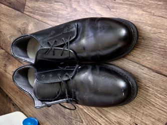 Men dress shoe