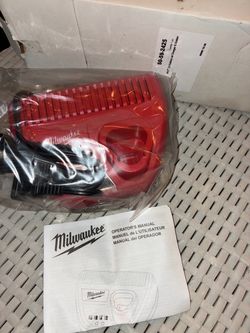 Milwaukee 50-59-2425 M12 Charger