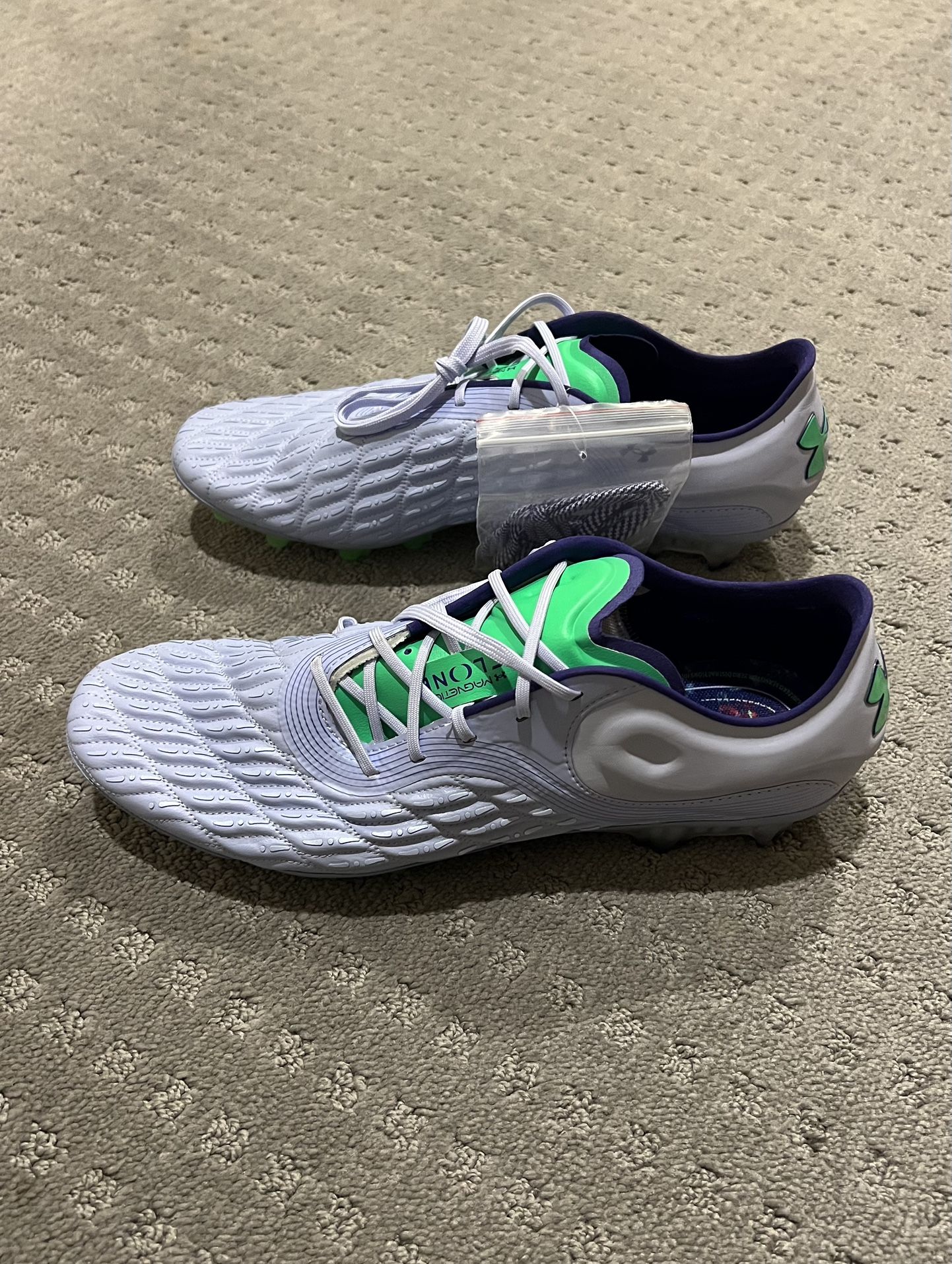 Under Armour Magnetico Elite FG Soccer Cleats Celeste Men’s Size 11 Under Armour Magnetico Elite FG Soccer Cleats | Mercari main image 4