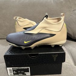 Kobe Phantom 6 Black Mamba Youth Soccer Cleats 