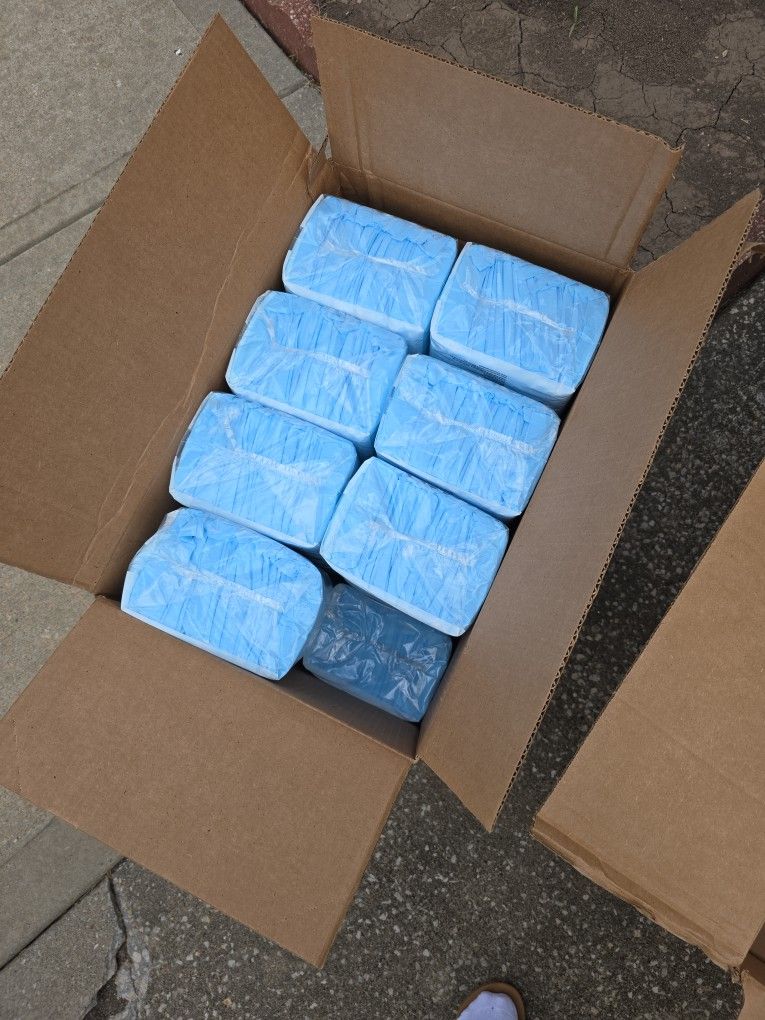 Disposable Chucks / Pads