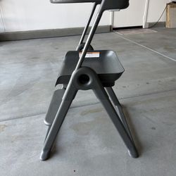 Toddler Learning Tower / Kitchen Helper Stool