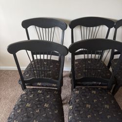 5 Chairs 