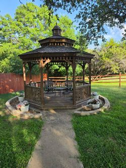 Gazebo free