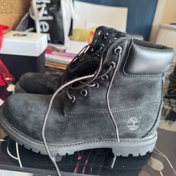 Authentic Black Timberland Boots 