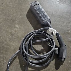 Audi ETRON Universal Charger 