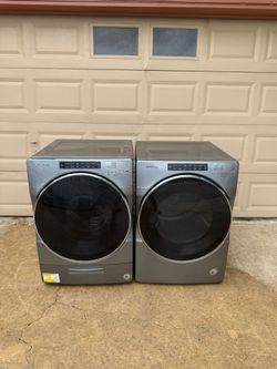 Whirlpool Washer And Electric Dryer. Free Delivery And Installation. Good Condition
