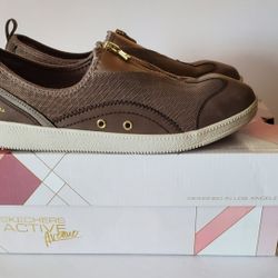 NEW Skechers Shoes Womens Madison Ave City Muze Sneakers Slip On