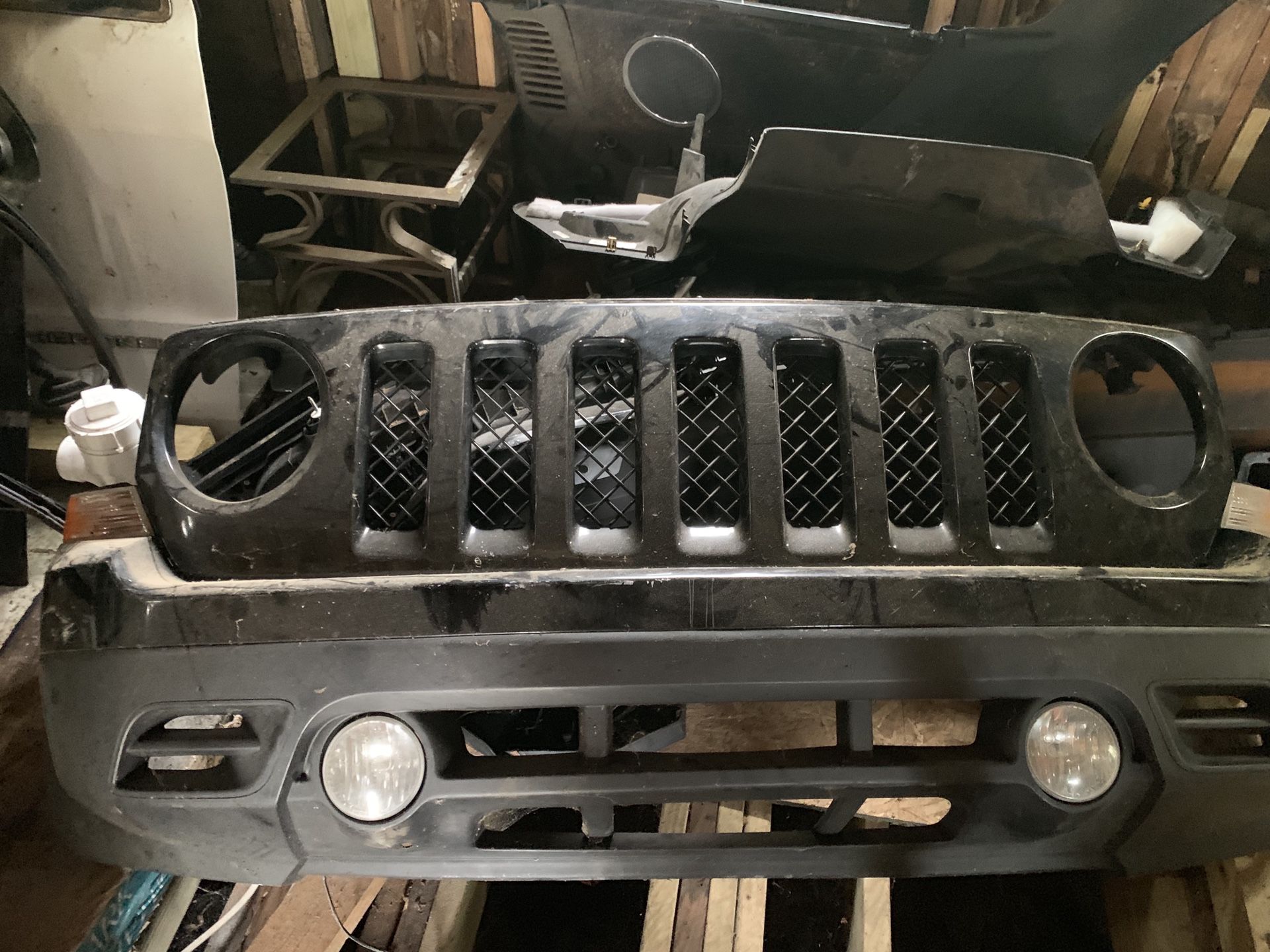 2014 Jeep patriot only parts