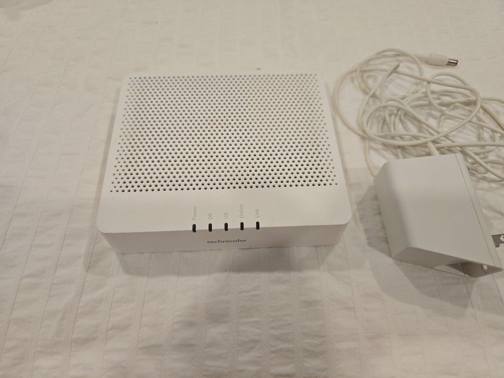 TECHNICOLOR Cable MODEM for Comcast, XFINITY Docsis 3.1 Ultra Fast!
