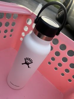  Hydro Flask water bottle, specifically a Standard Mouth insulated bottle, likely in white. 