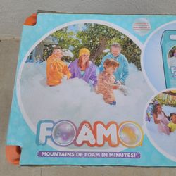 Foamo Foam Bubble Making Machine. Brand New 