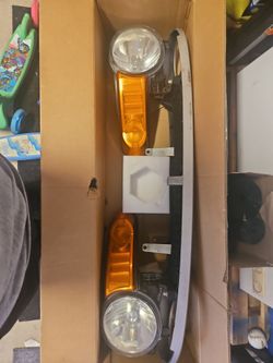 Toyota FJ Cruiser grill and lights