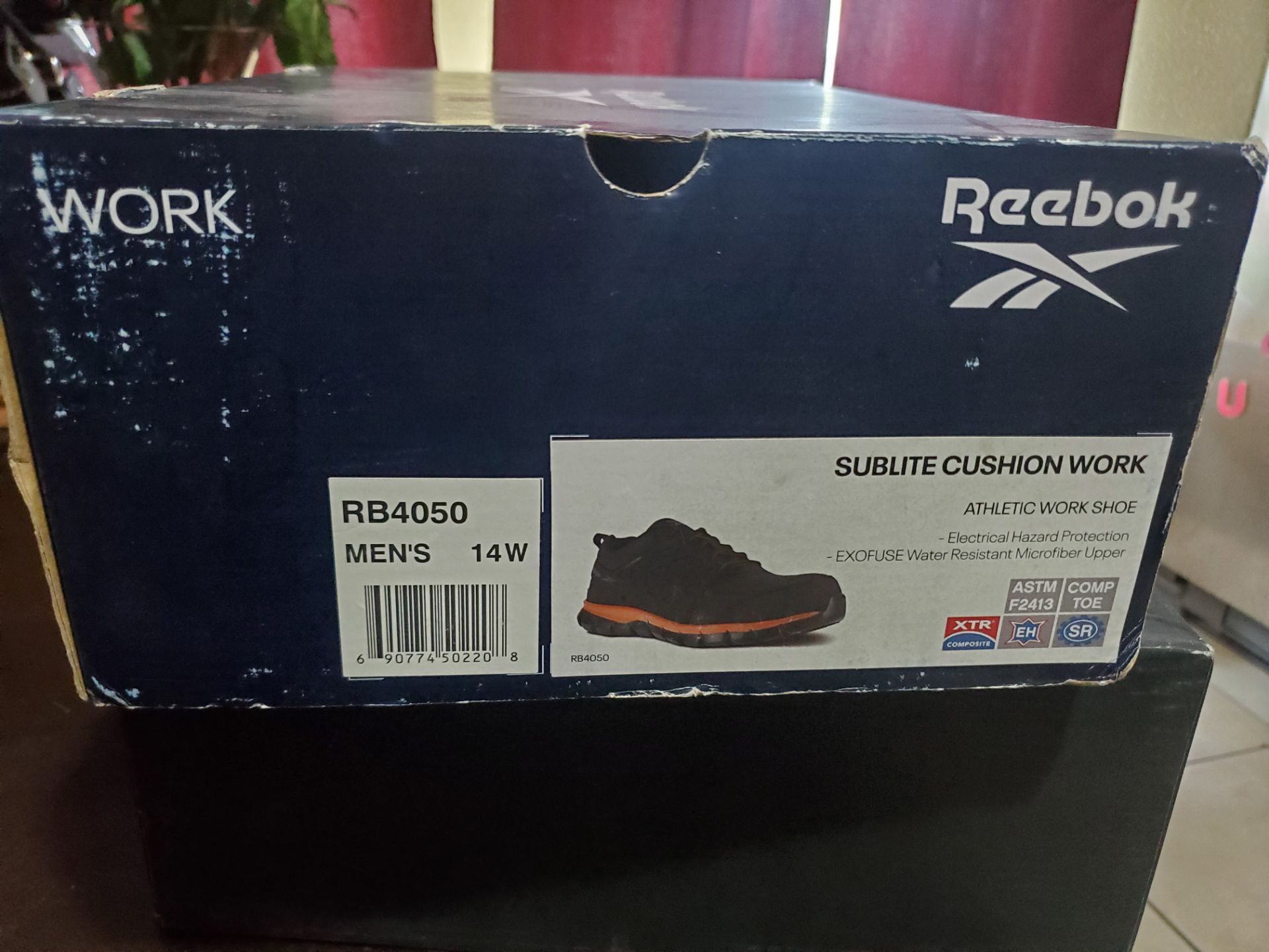 Reebok Men's athletic shoes