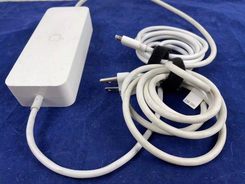 Apple Mac Mini 110W AC Power Adapter A1188 Power Supply 18.5V 6A w/ Power Cord