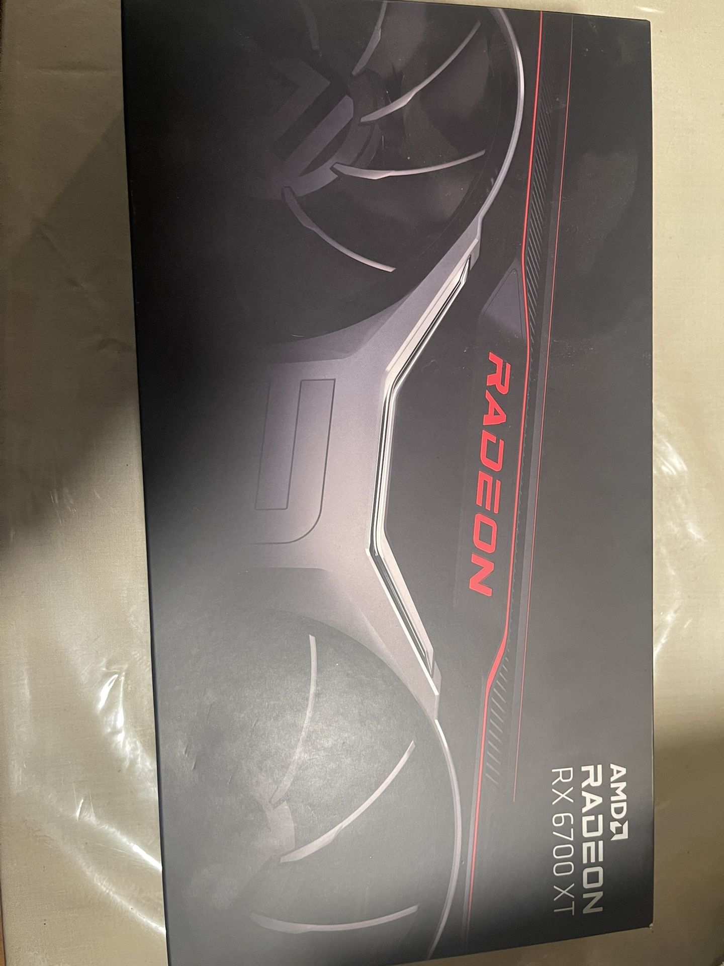 AMD Raedeon RX 6700XT