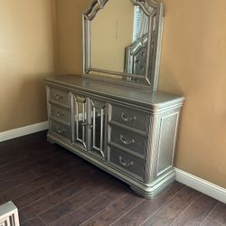Dresser And Bed Frame 
