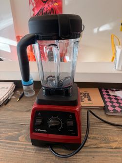 Vitamix blender 7500 like new