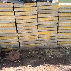 12x12x2 Paver With Buttons