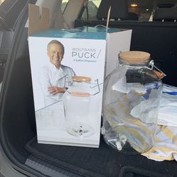 3 Gallon Water Dispenser $20