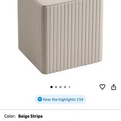 New Tissue Dispenser  Box Same Color 💥$10💥