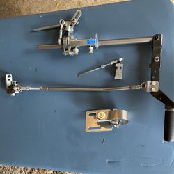 Break and gas mechanism