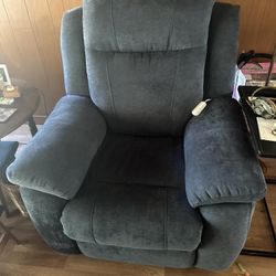 Like New Lift Recliner Chair - Electric 