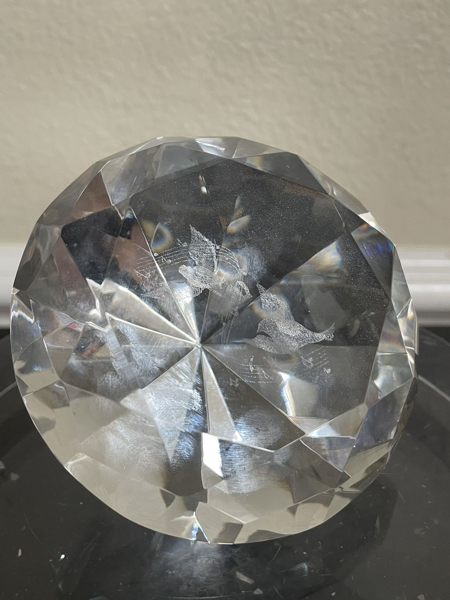 Diamond Shaped Crystal Glass Paperweight with 3D Laser Etched Flying Birds