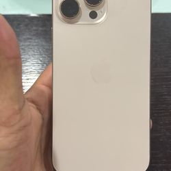 iPhone 16 pro max 256 gb AT&T only