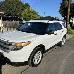 2015 Ford Explorer