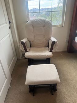 Glider Rocking Chair with Ottoman