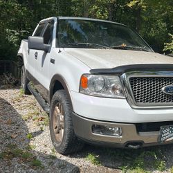 Ford F150 Lariat New Rebuilt Motor Only 25 K On Motor Or Take Truck For Parts