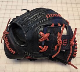 Wilson A2000 11" Baseball Glove *Game Day Ready*